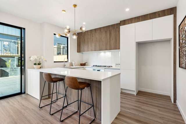 15 Bronzewater Drive Silverdale_3