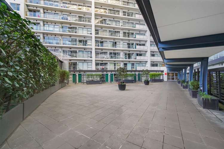 1321/430 Queen Street 10015_13