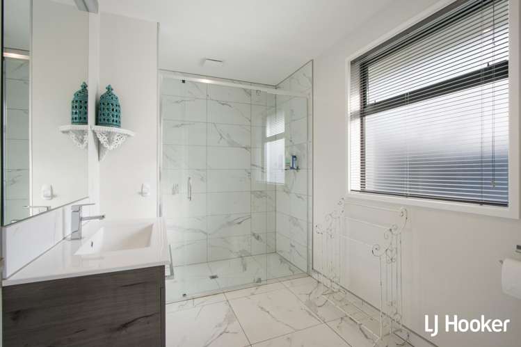 19 Athenree Heights Athenree_19