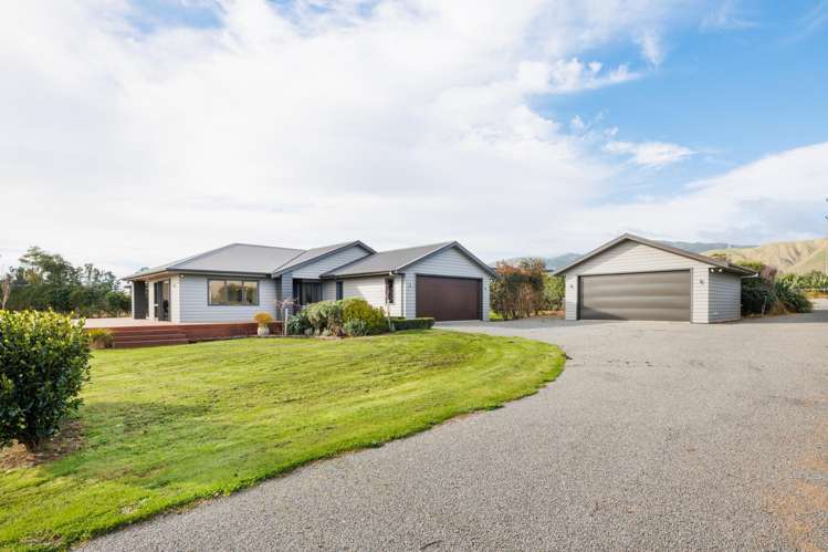 67 Albert Road Tokomaru_3