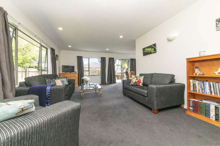 23a Rosier Road Glen Eden_6