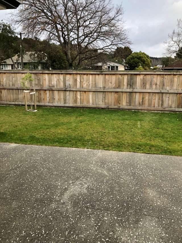 33 Heretaunga Square Silverstream_2