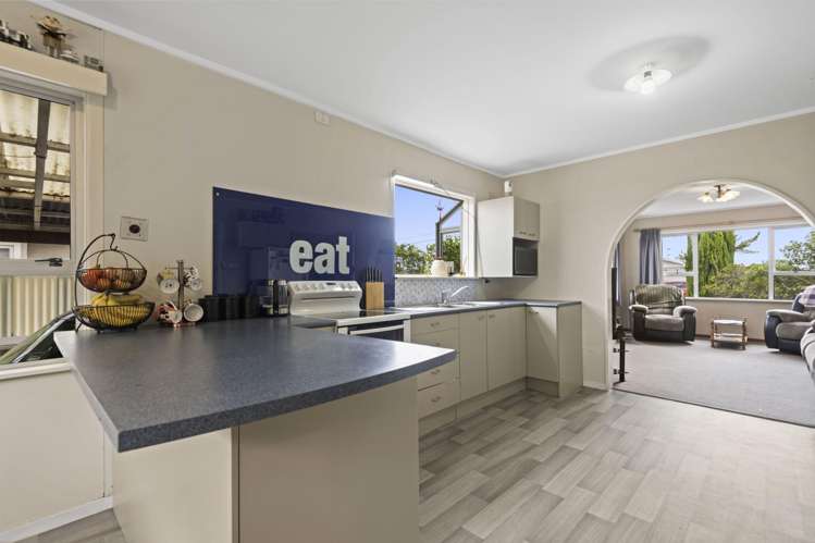 5 Russell Street Feilding_3