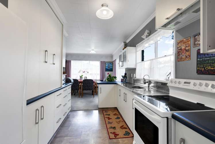 4 Oswald Place Stratford_9