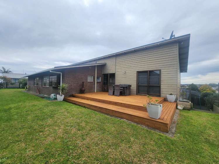 8b Julian Place Westown_22