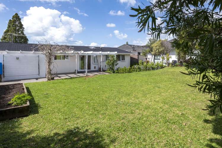 14 Mcmillan Place Mellons Bay_20