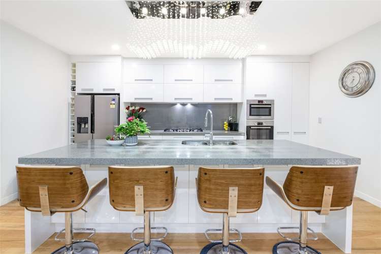 11 Irongate Avenue Ranui_12