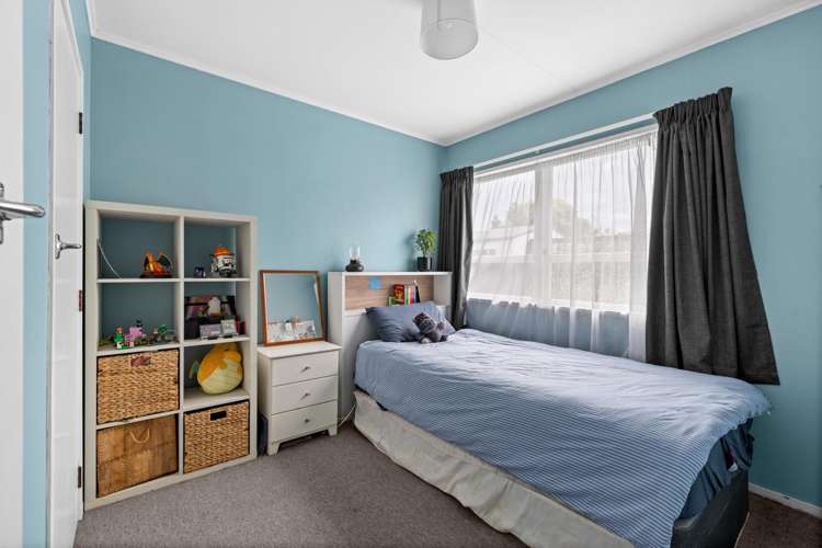 2/32 White Street Taradale_8