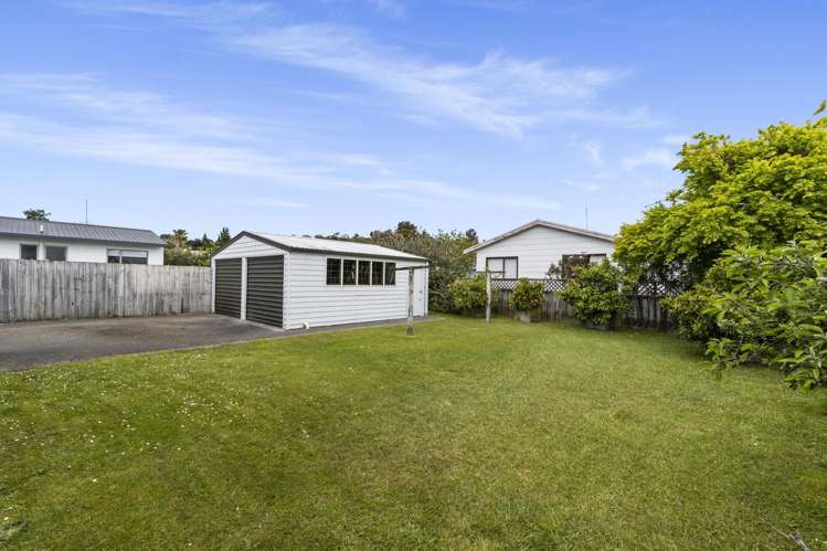 19 Solomon Street Brookfield_13