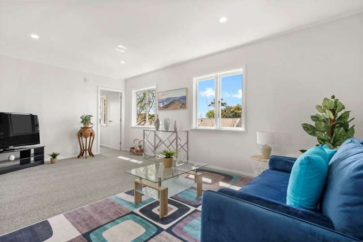 1/11 Rollerson Street Papakura_1