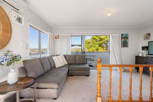 1/94 Chivalry Road Glenfield_4