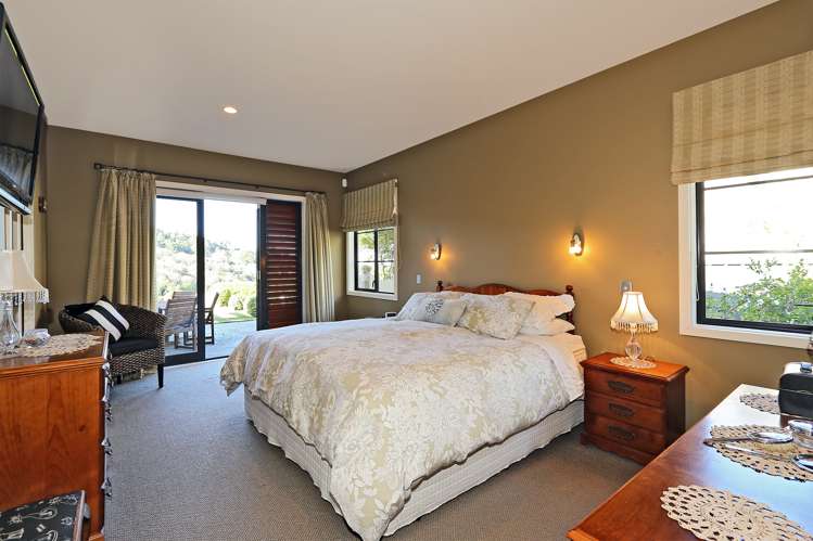 114 Kent Terrace Taradale_8