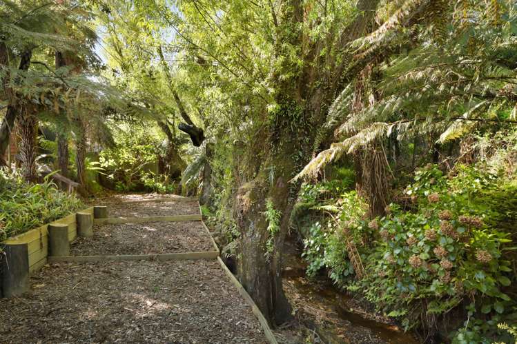 18 Kent Crescent Waihi_12