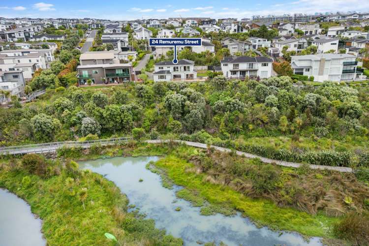 24 Remuremu Street Long Bay_17