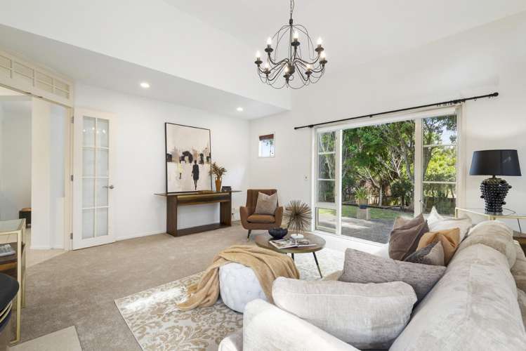 1 Scarlet Oak Drive Schnapper Rock_2