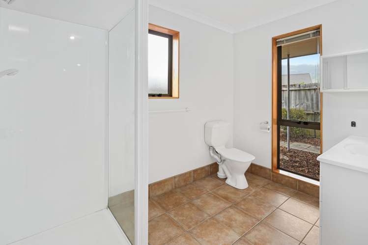 18a Kingsford Drive Stoke_16