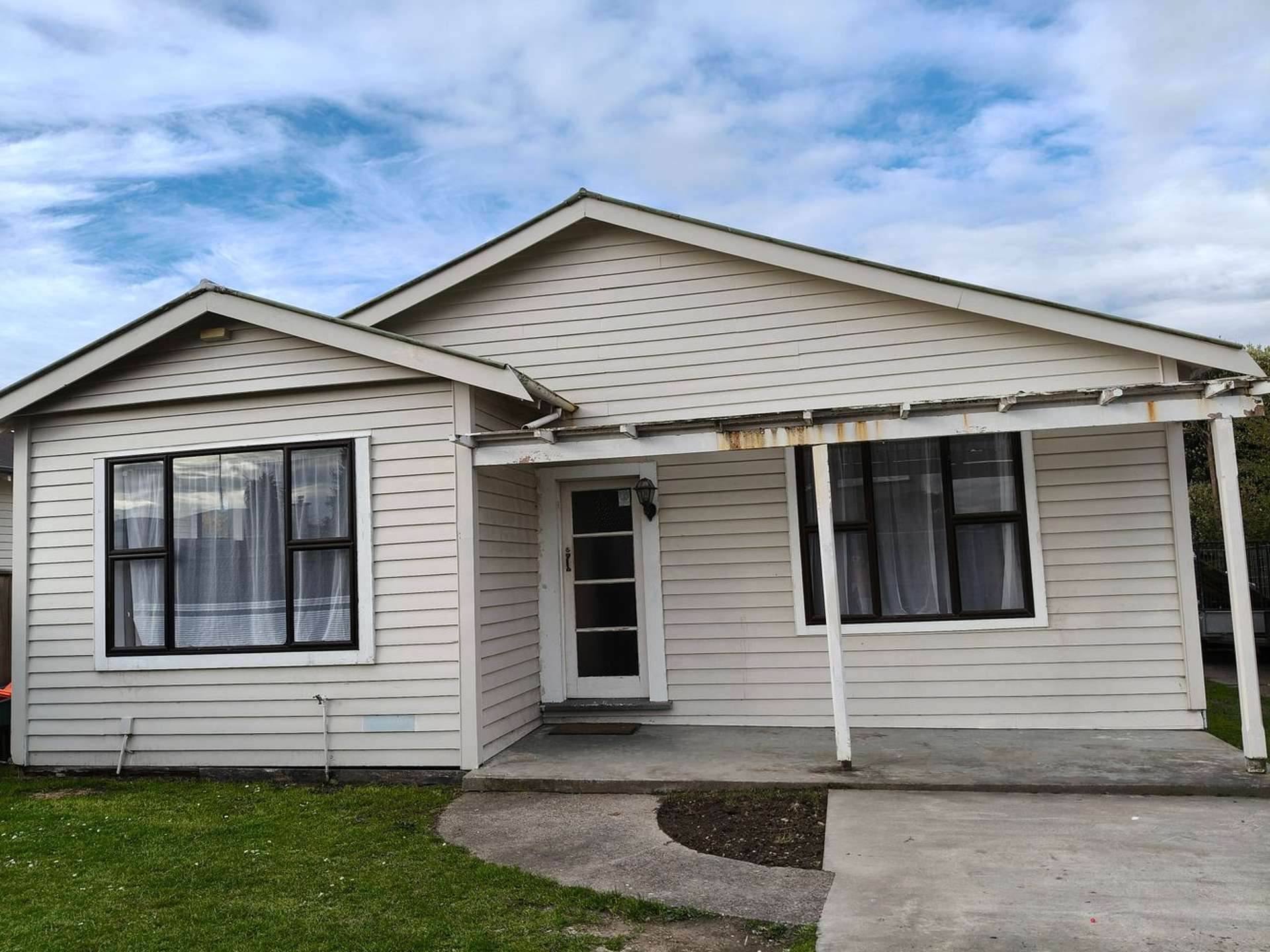 49 Burns Avenue Takaro_0