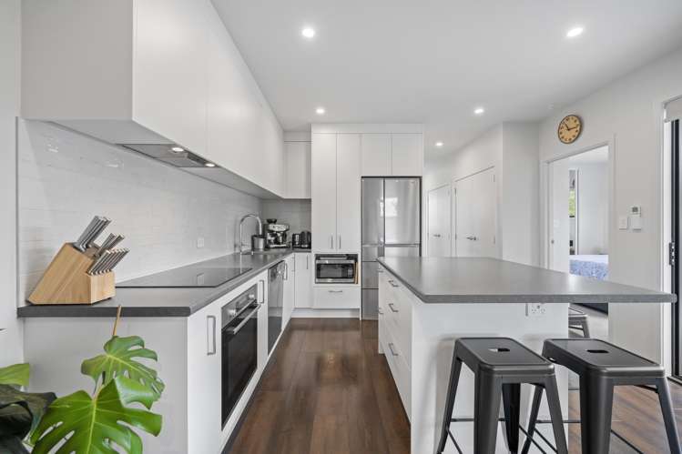2 Odlin Lane Red Beach_20
