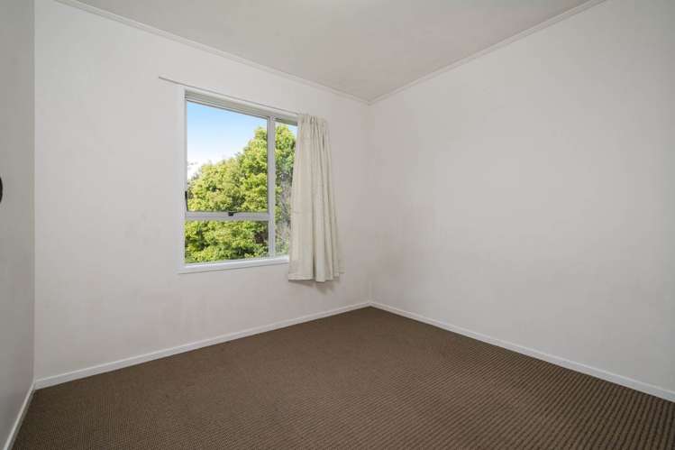 5 Celeste Place Totara Vale_9