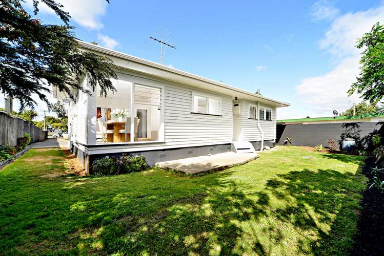7b Vine Street Mangere East_6