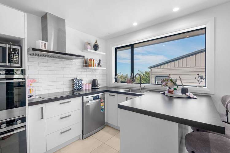 61 Cockerell Street Brockville_6