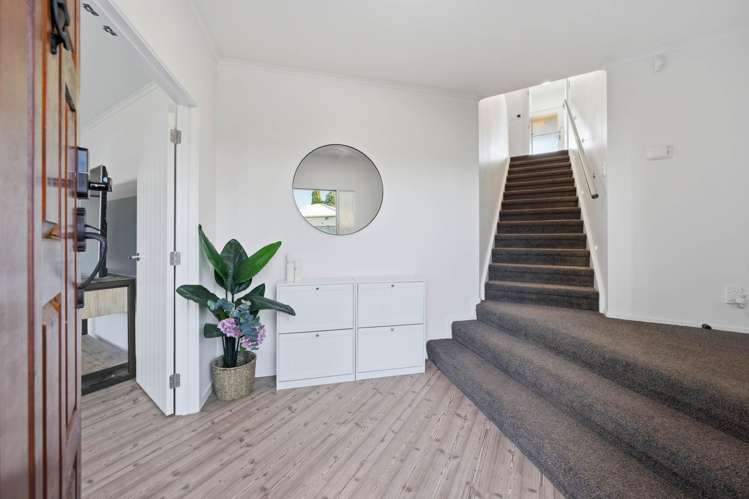127 Ennis Avenue Pakuranga Heights_12