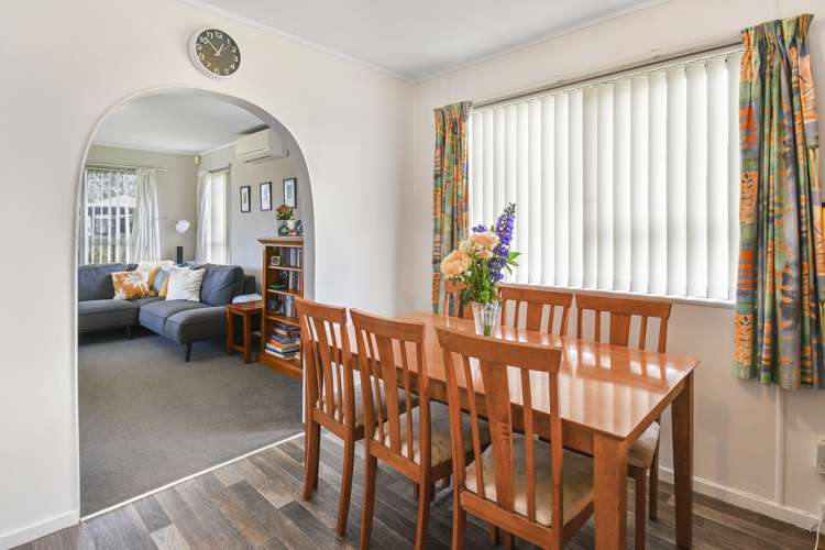 1 Hobart Crescent Wattle Downs_9