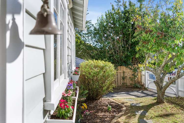 28B Fruitvale Road New Lynn_16