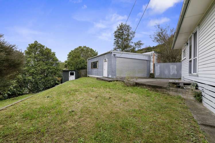 4 Parenga Street Wainuiomata_17