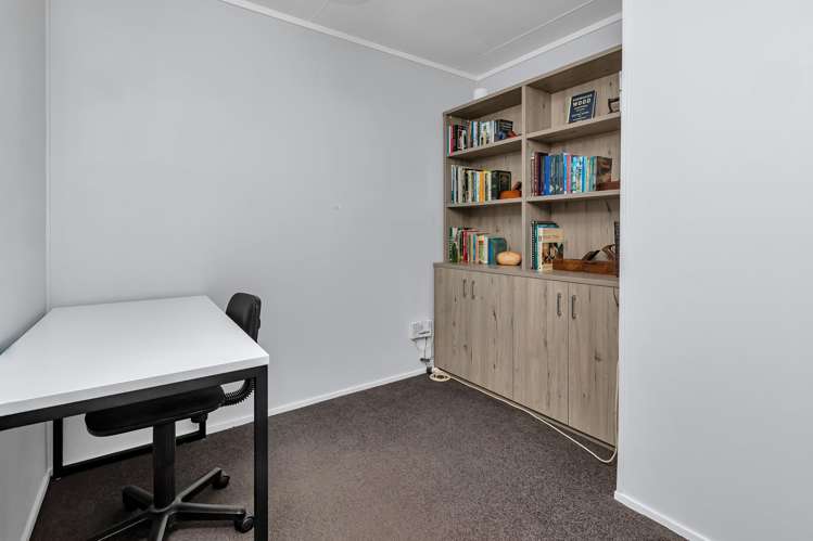 30 Ascot Avenue Kamo_11