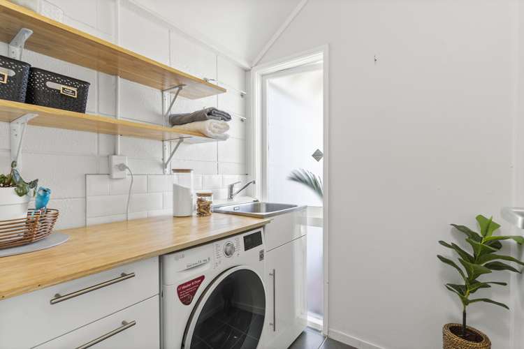 2/120a Birkdale Road Birkdale_14