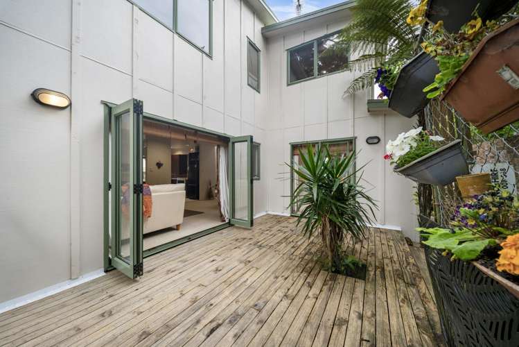 54B Pleasant Road Glen Eden_13