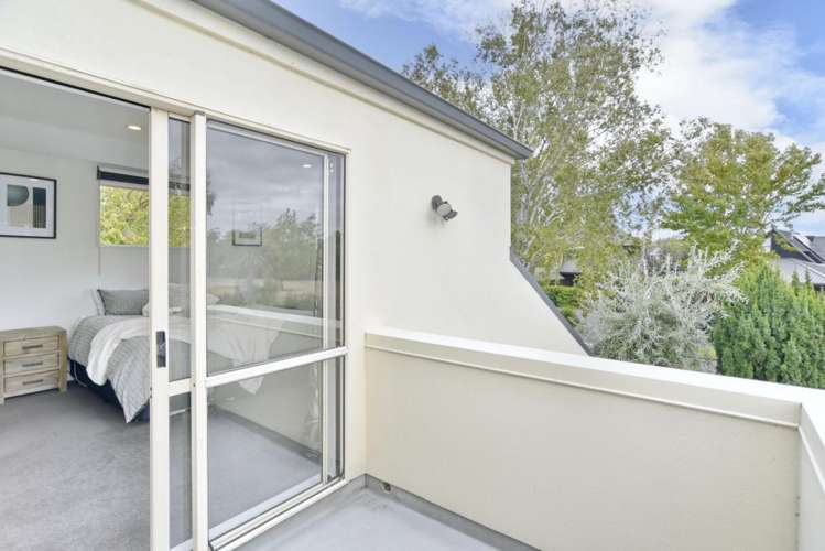 9 Tangmere Place Burwood_27