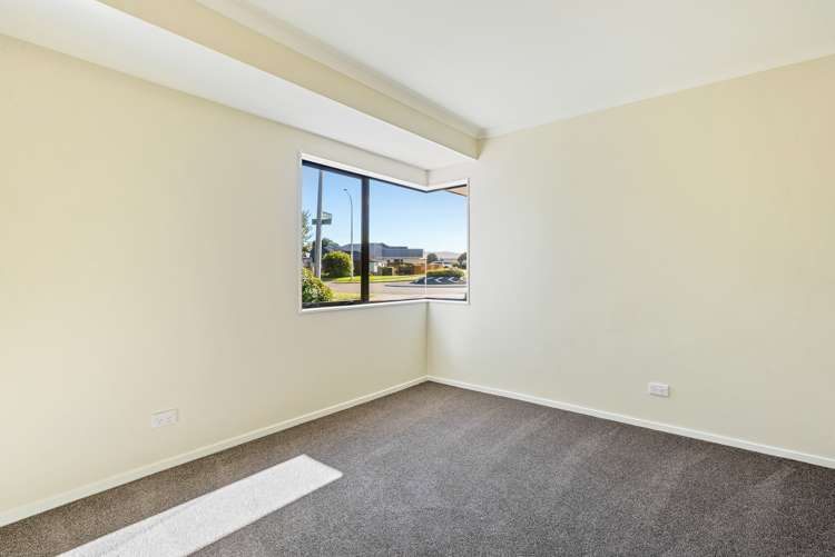72 The Drive Paraparaumu Beach_18