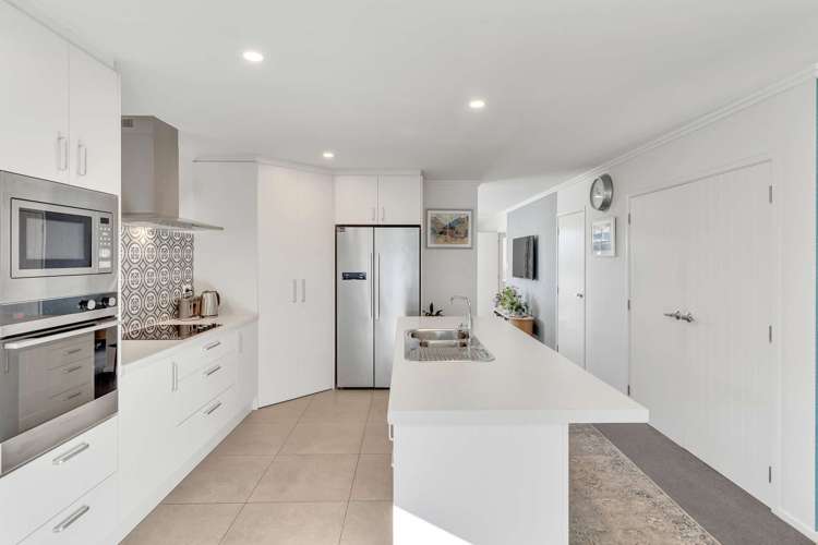 6 Crossley Avenue Woodend_6