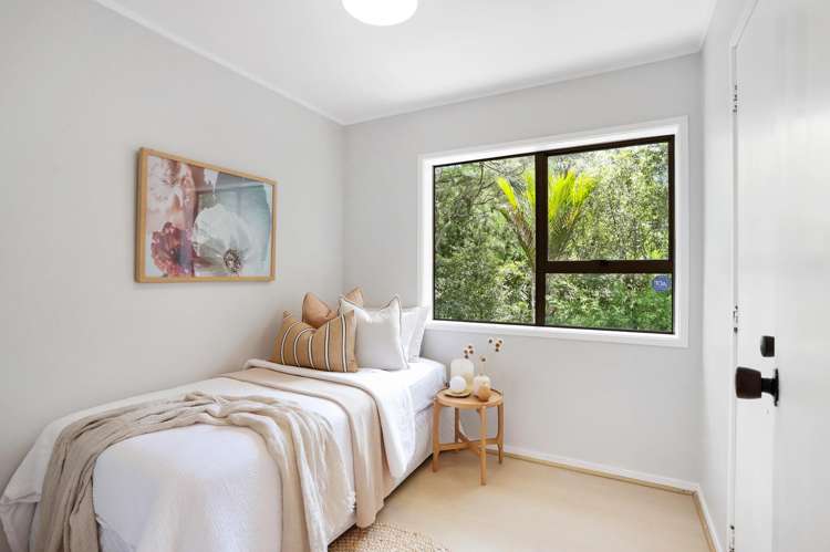 2/6 Sonnenberg Way Titirangi_18