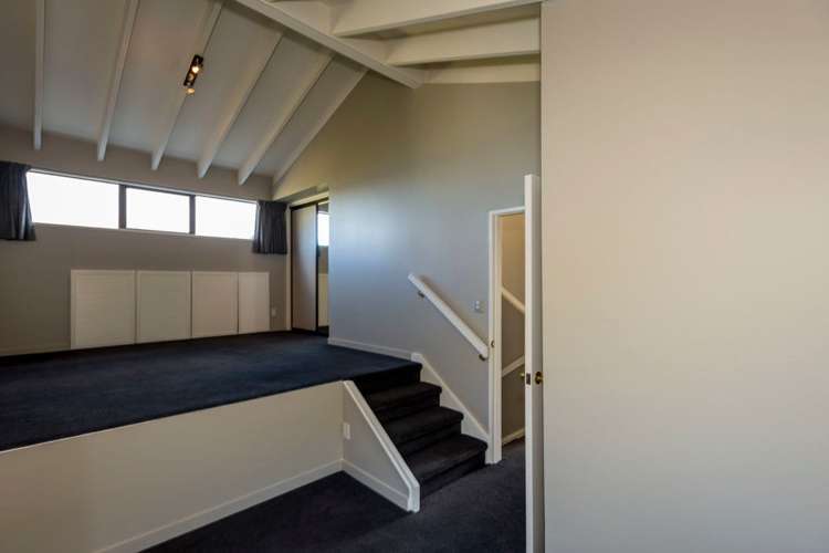 7 Cass Bay Place Cass Bay_12