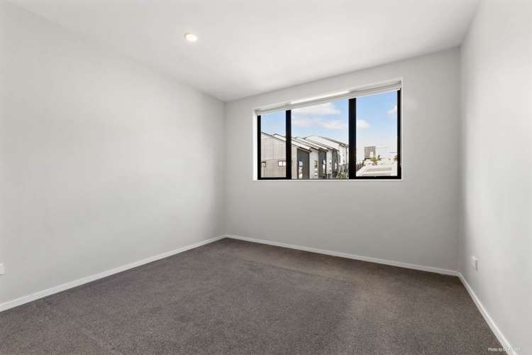 19 Tokai Place Glen Eden_7