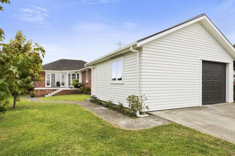 13 Penney Avenue Mount Roskill_10