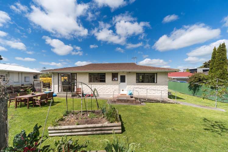 22c Kimbolton Road Feilding_24