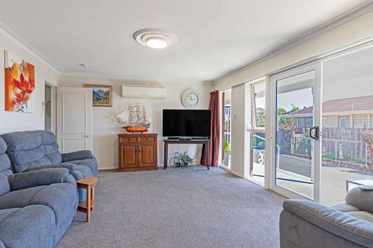 6 Rata Place Glenwood_3
