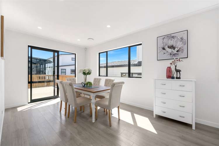 19 Aklander Rise Flat Bush_9