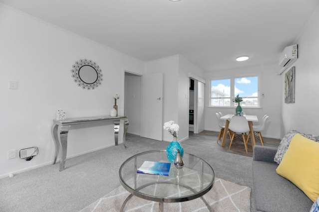 2/295A Blockhouse Bay Road Avondale_3