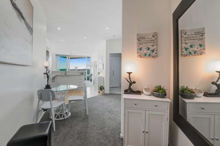 1110/11 Tamariki Avenue Orewa_5