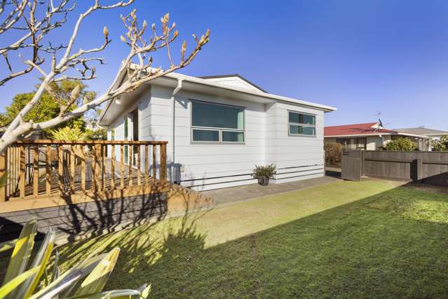 68 Bayly Street Waitara_1