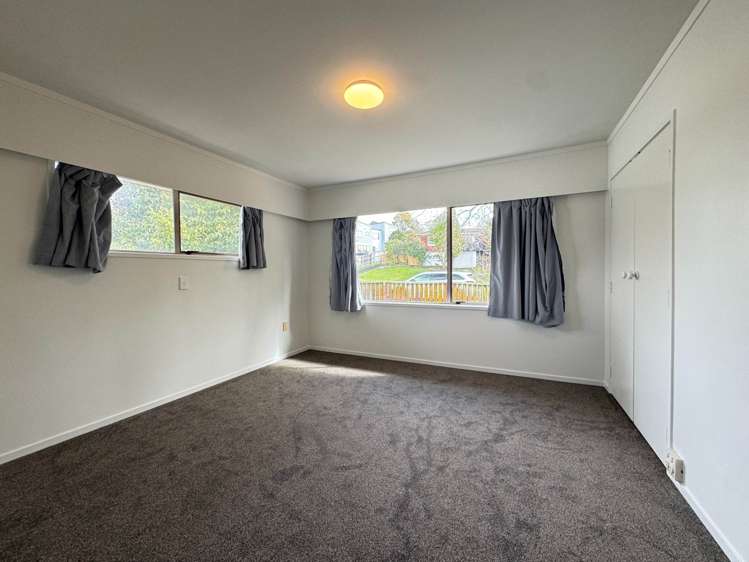 34 Mirrabooka Avenue Botany Downs_6