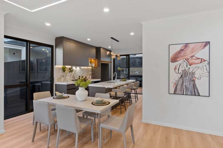 88A Norman Lesser Drive St Johns_3