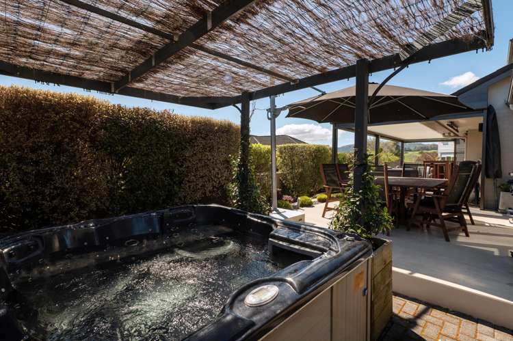 24 Stafford Rise Owhata_40