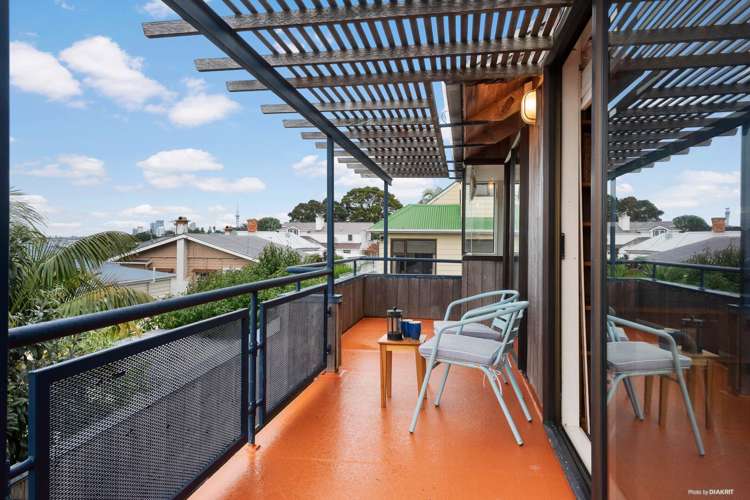 2/18 Richmond Avenue Northcote Point_5