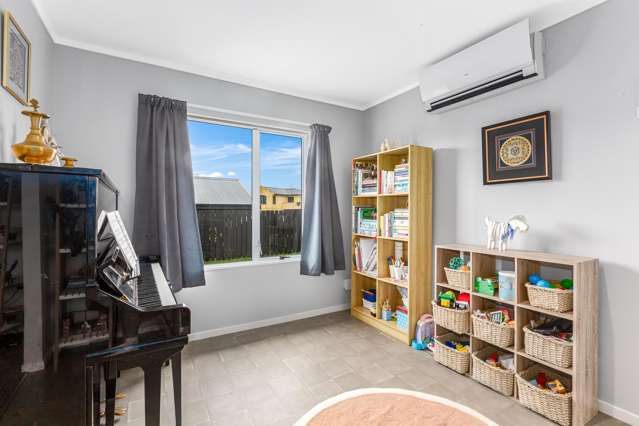 2 Coventry Close Ascot Park_2